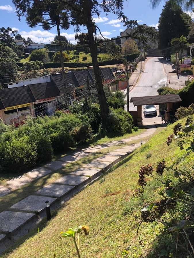Chale Sonho Da Vovo A 5 Minutinhos Do Centrinho De Capivari กังโปสดูจอร์เดา ภายนอก รูปภาพ